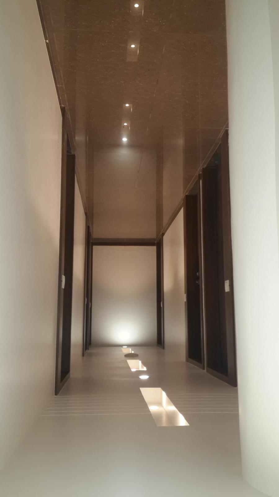 Hotel Zenith Surat Zewnętrze zdjęcie